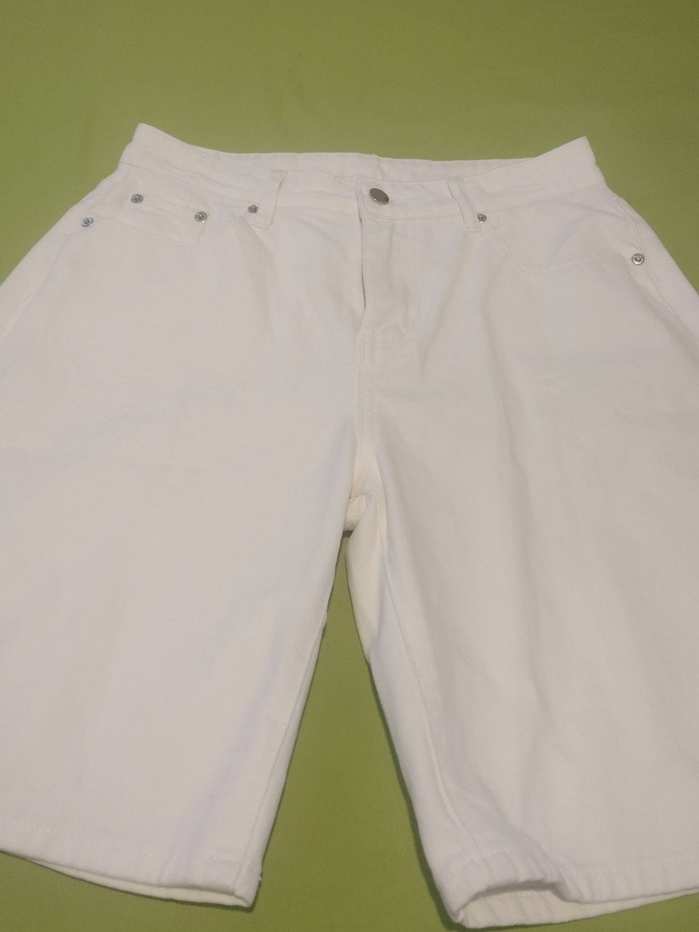 Women’s White Mid-Length Shorts
